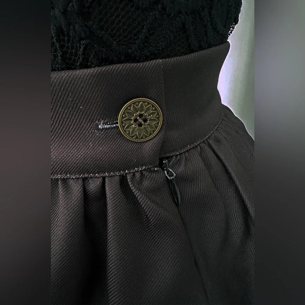NWT WINCHESTER MYSTERY HOUSE® NOVELTY BLACK PRINT CIRCLE SKIRT - Picture 5 of 9